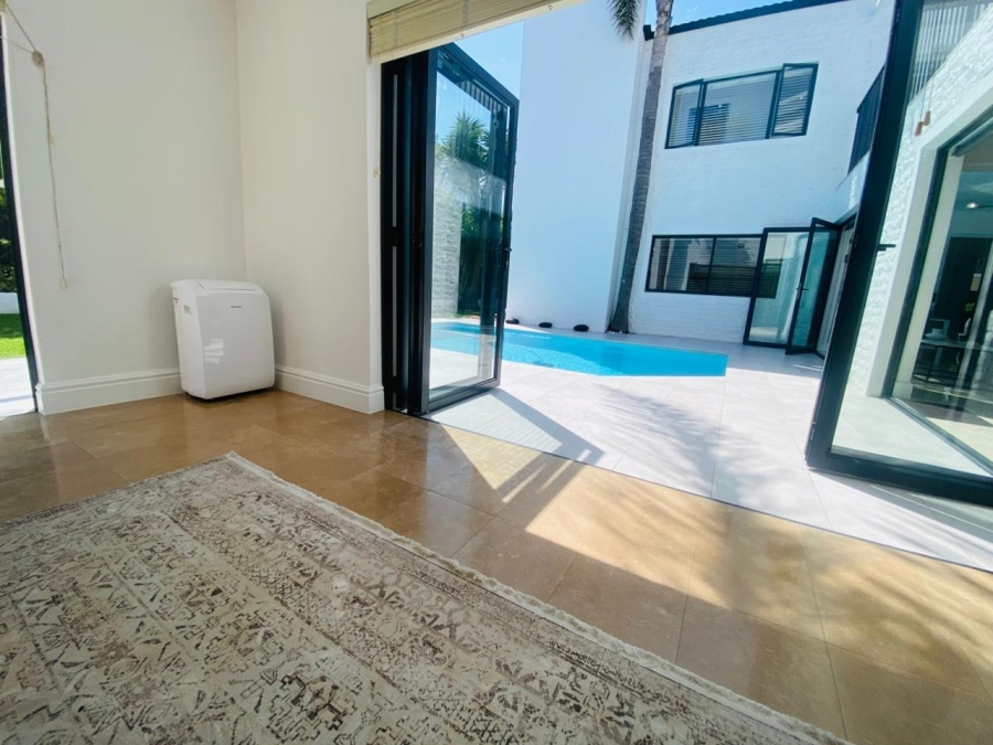 5 Bedroom Property for Sale in Sunset Beach Western Cape